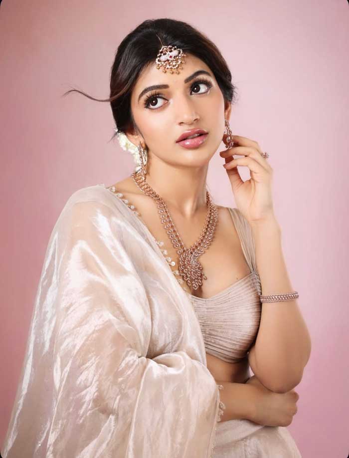 Lesser Pay For Sreeleela In Parasakthi