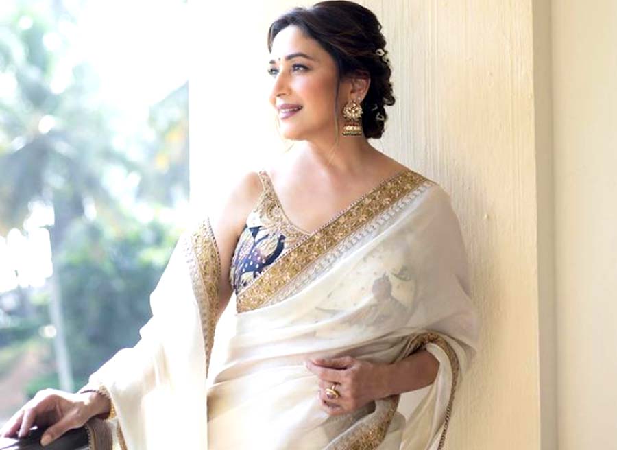 Madhuri Dixit buys a flat in mumbai for a whopping 48 crores