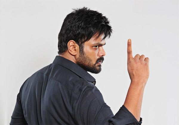 Manchu Manoj To Address Vizag Media