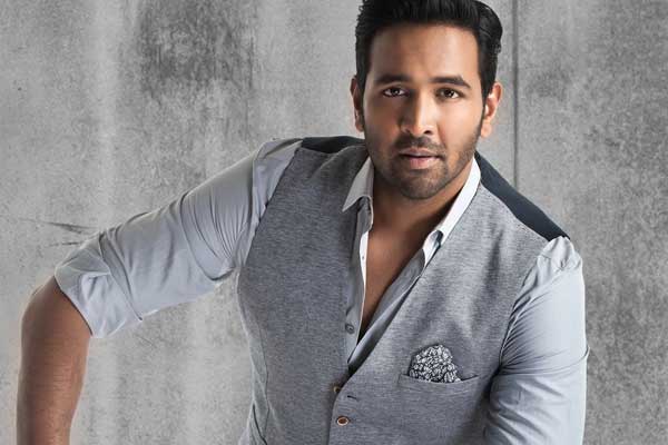 Manchu Vishnu's 'Saradaa' Title Considered for Pawan!