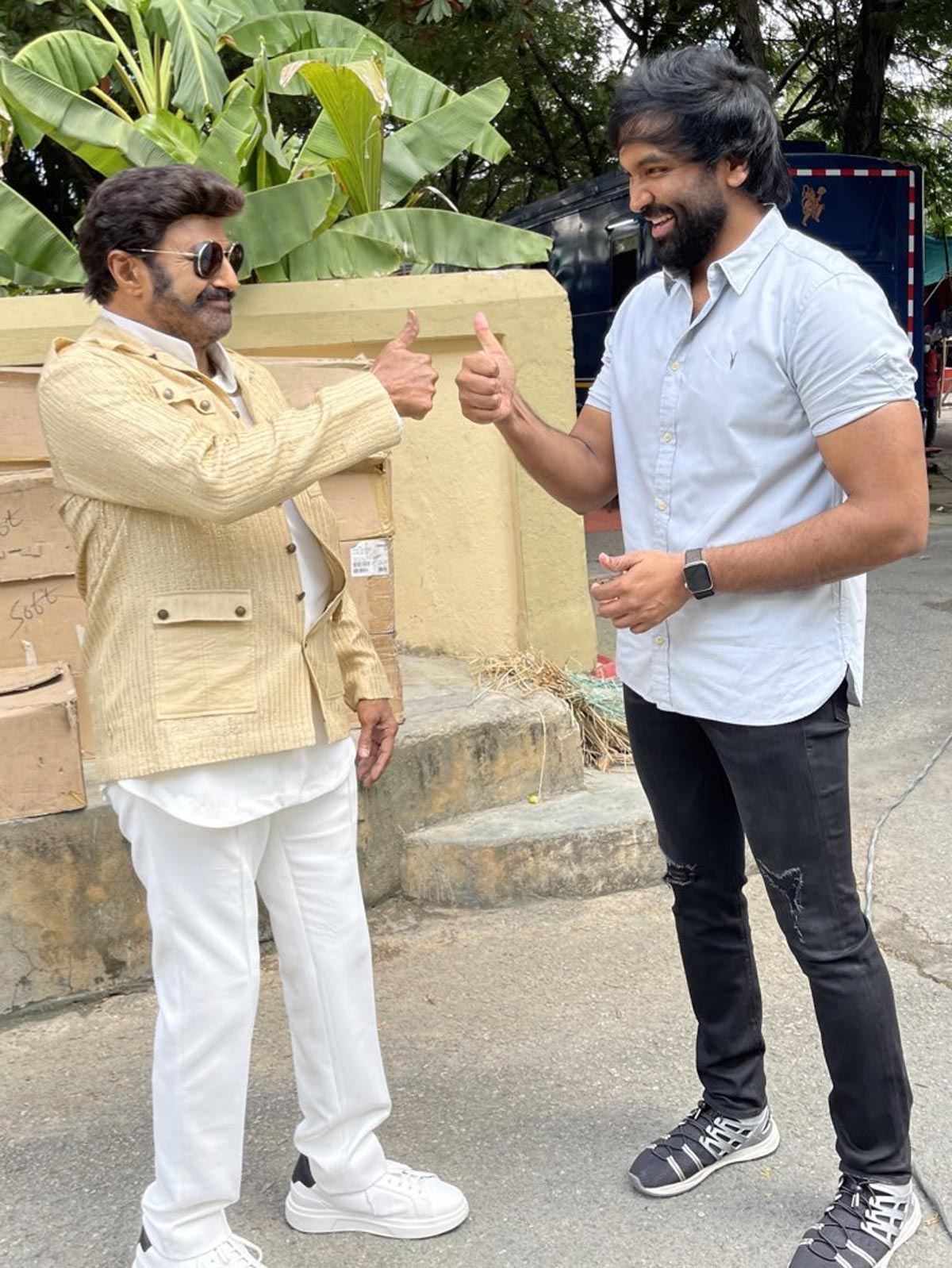 Manchu Vishnu thanks Balakrishna