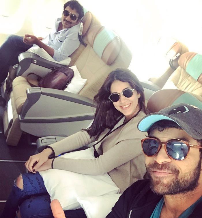 Mister Team - Varun Tej, Lavanya Tripathi, Srinu Vytla In Italy Flight