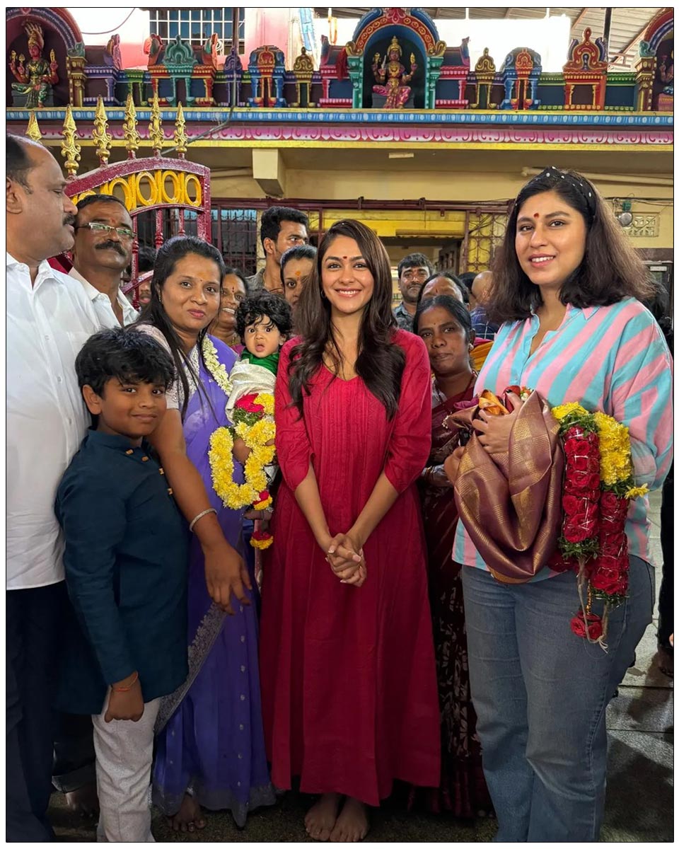 Mrunal Thakur visiting the Sri Yellamma Pochamma temple in Balkampet