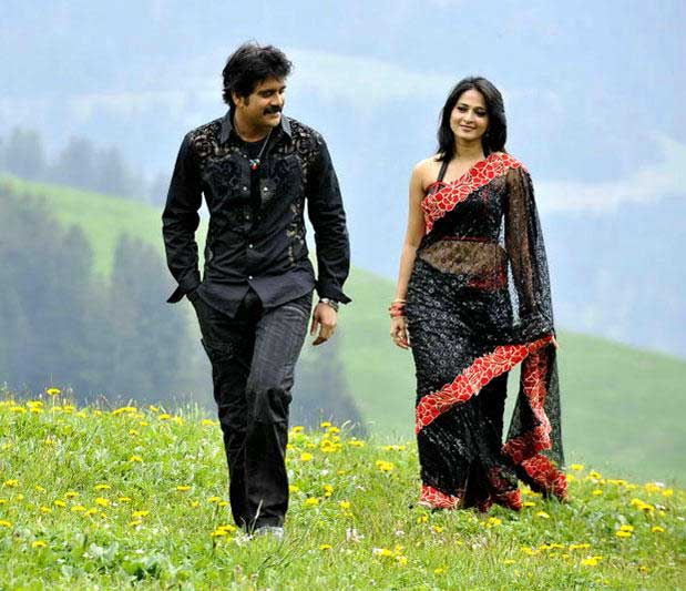 Nag's Lucky Heroine Back for Him