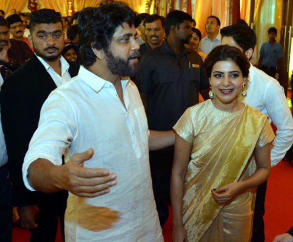 Naga Chaitanya, Samanta With Nag At A Wedding Event