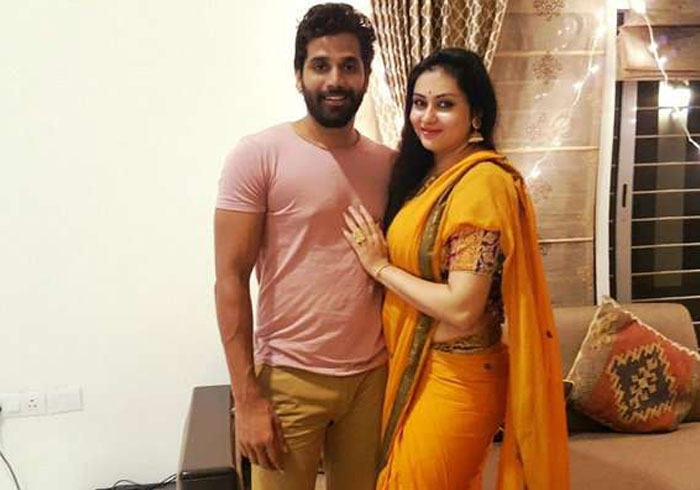 Namitha Marries Veerendra Chowdary