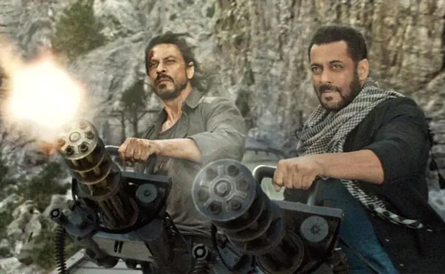Never Seen Before Action Scene On Salman And Shahrukh In Tiger 3