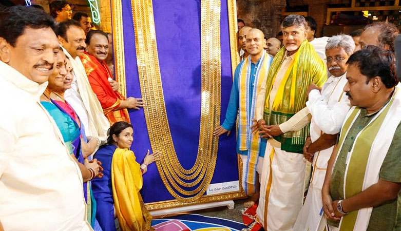 NRI's Golden Garland to Lord Balaji