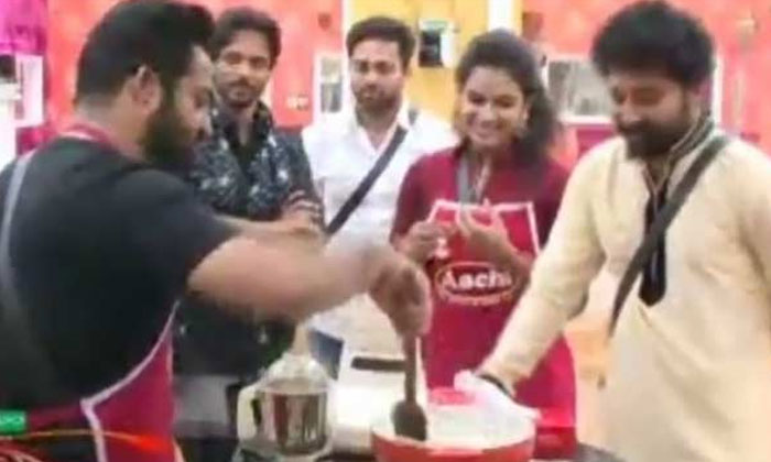 NTR Cooks Mutton Biryani for Bigg Boss Contestants