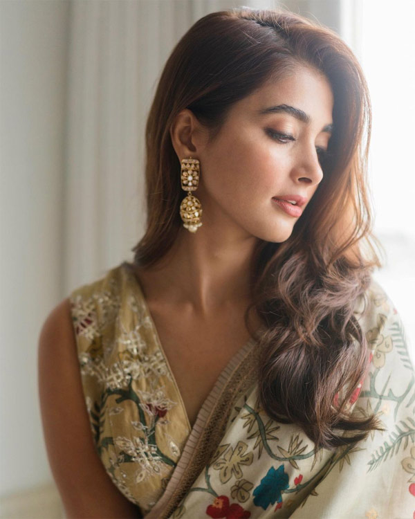 Pan-India star Pooja Hegde thrilled about representing India at the Cannes International Film Festival-2022