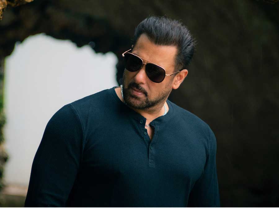 Pan Masala Ads: Super Star in trouble for misleading