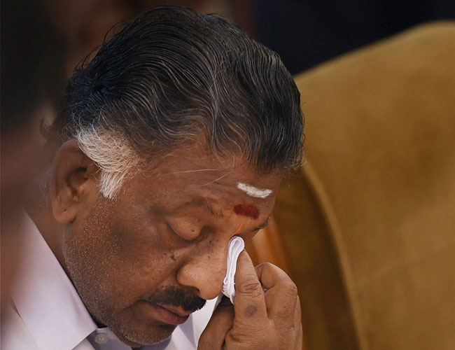 Panneerselvam Made Scapegoat by BJP!