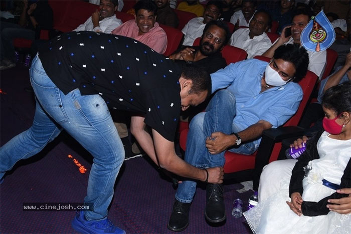 Pawan Kalyan Bandla Ganesh