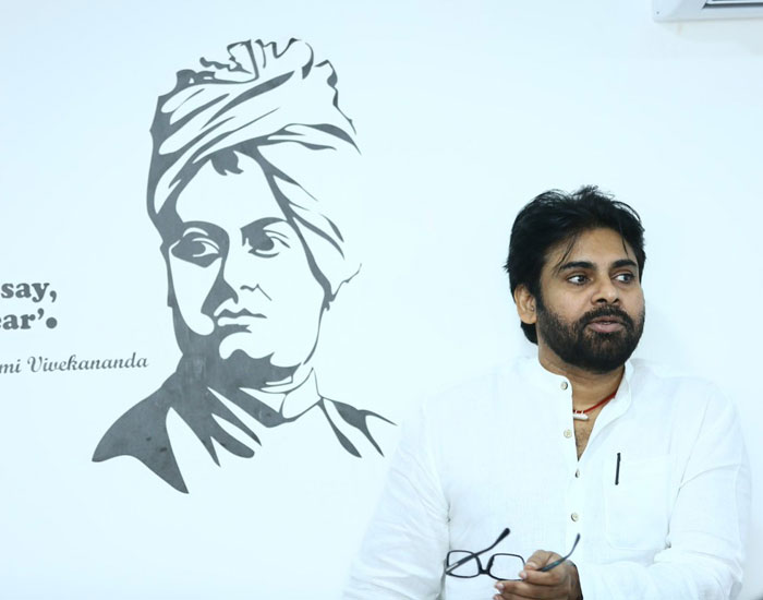 Pawan Kalyan Condemns TDP Alliance Gossips