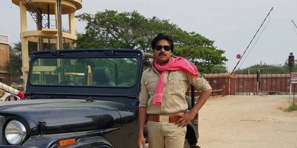 Pawan Kalyan Dedicates Sardaar to His Fans