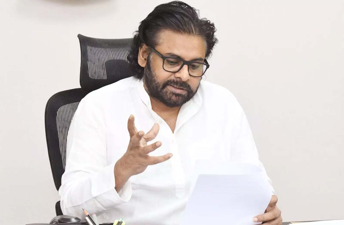 Pawan Kalyan wins hearts with his actions