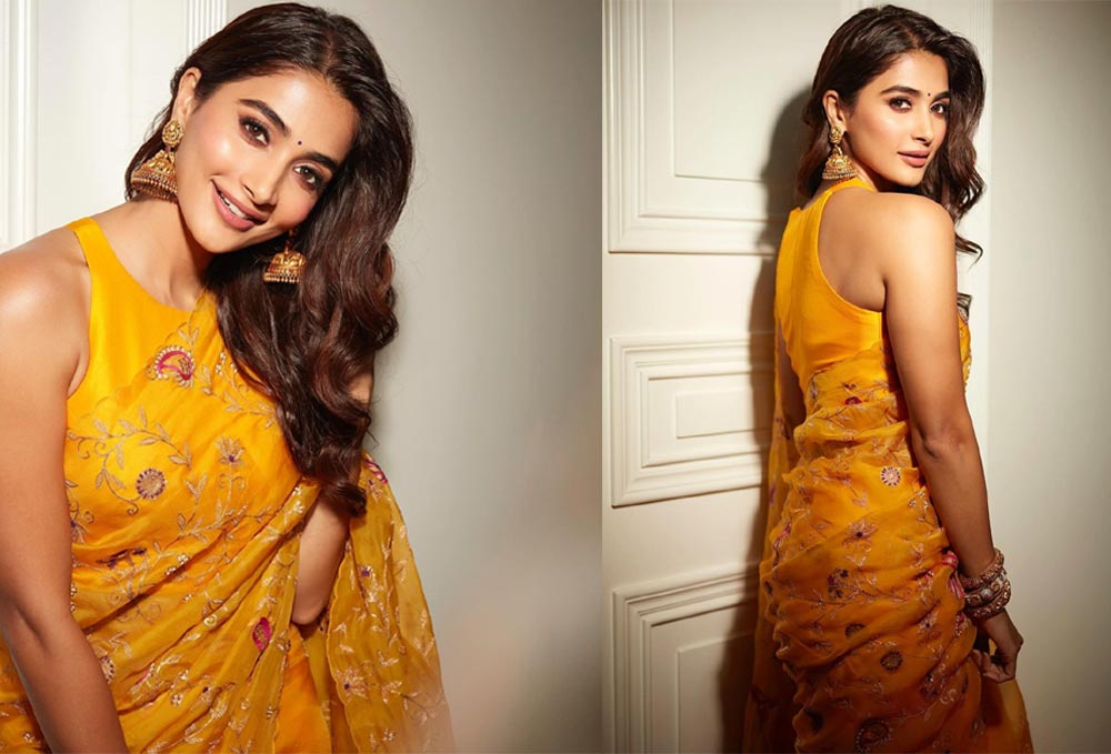 Pooja Hegde Style Statement In Organza Saree