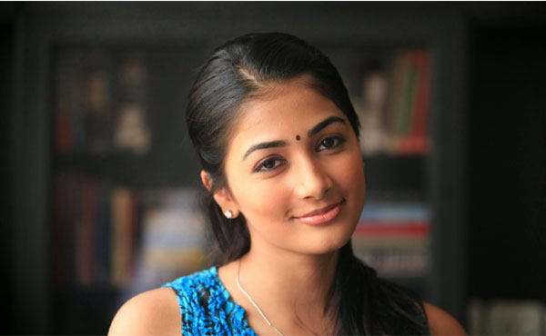 Pooja Hegde to Become a Golden Leg!