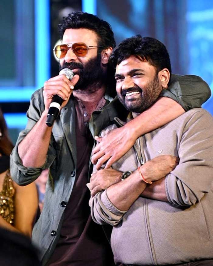 Prabhas Fans Surprise Maruthi