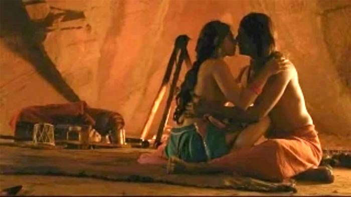 Radhika Apte Frontal Nudity In Parched