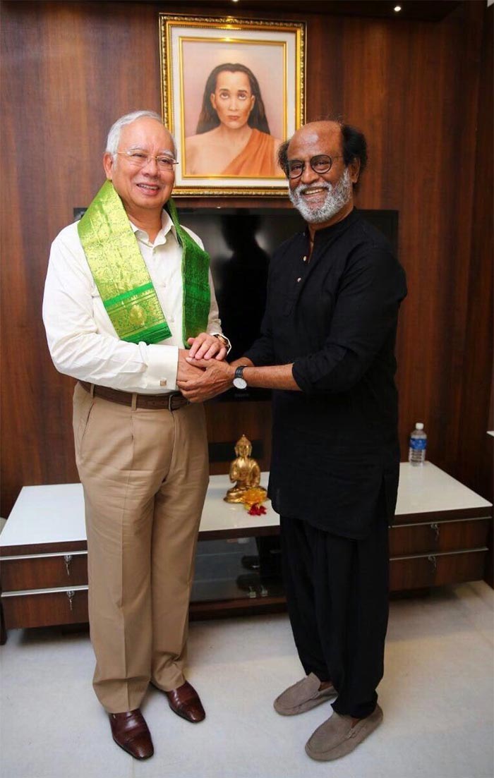 Rajinikanth With Malaysia Prime Minister Najib Razak