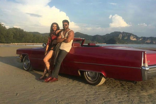 Ram Charan and Rakul Preet Singh's Beach Song