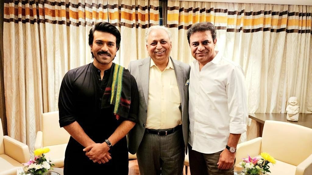 Ram Charan At Formula Racing Event With KTR and Anand Mahindra 