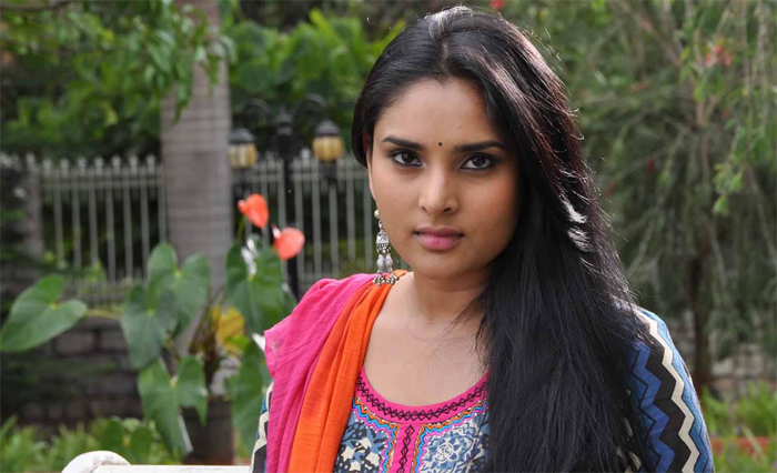 Ramya aka Divya