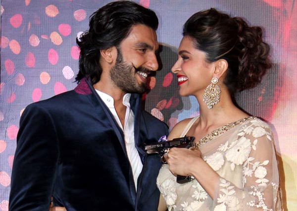 Ranveer Singh Unhappy With Deepika Padukone