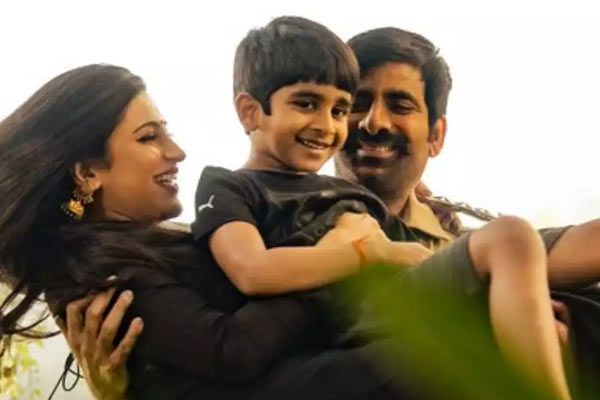 Ravi Teja Shruti Haasan In Krack