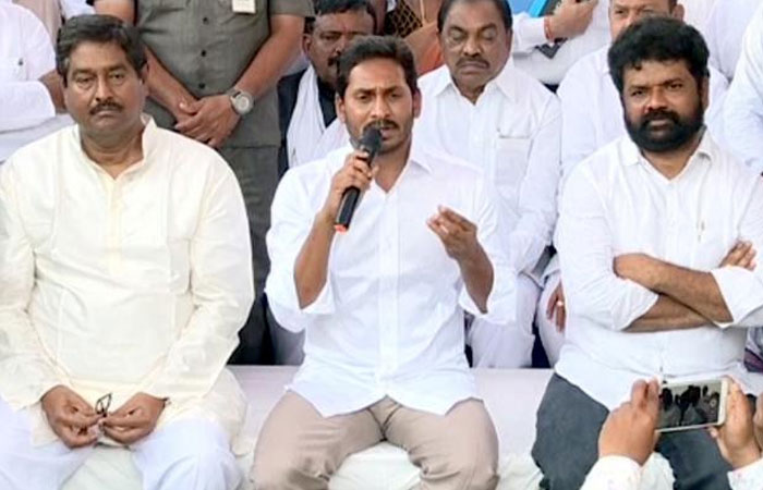 Reddy Community Jubilant with YS Jagan