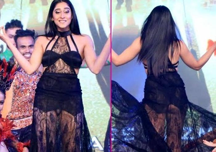 Regina Cassandra Wardrobe Malfunction