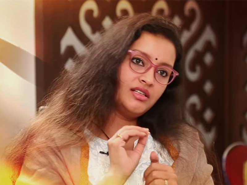 Renu Desai 