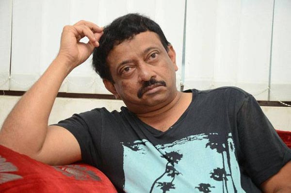 RGV Supports Pawan Calls Mahesh A Traitor