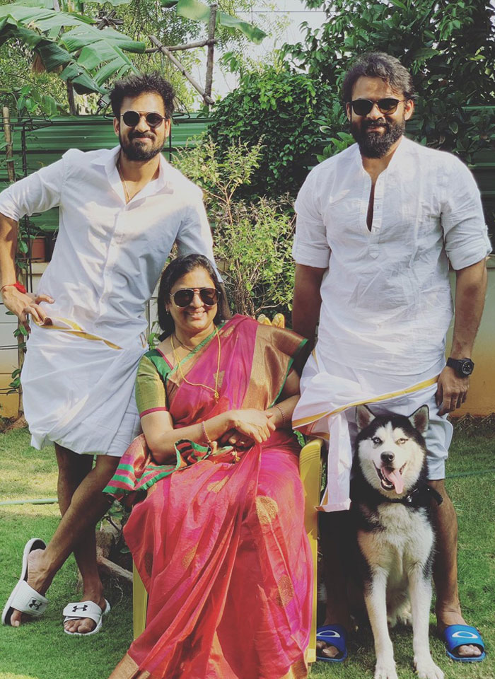 Sai Dharam Tej and Vaishnav Tej with Their Mom