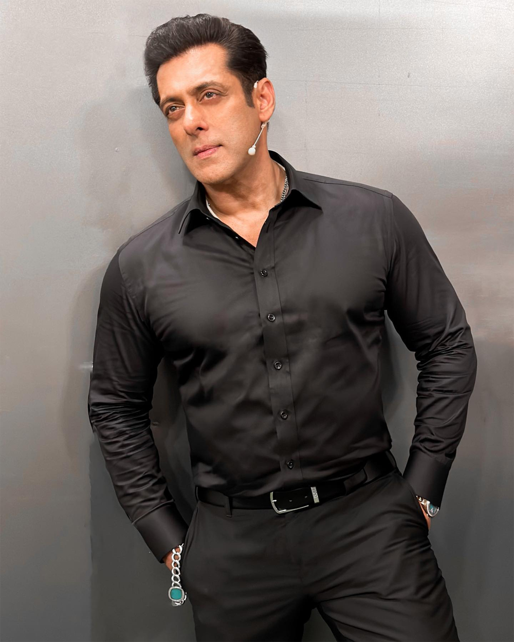 Salman divides Pakistan