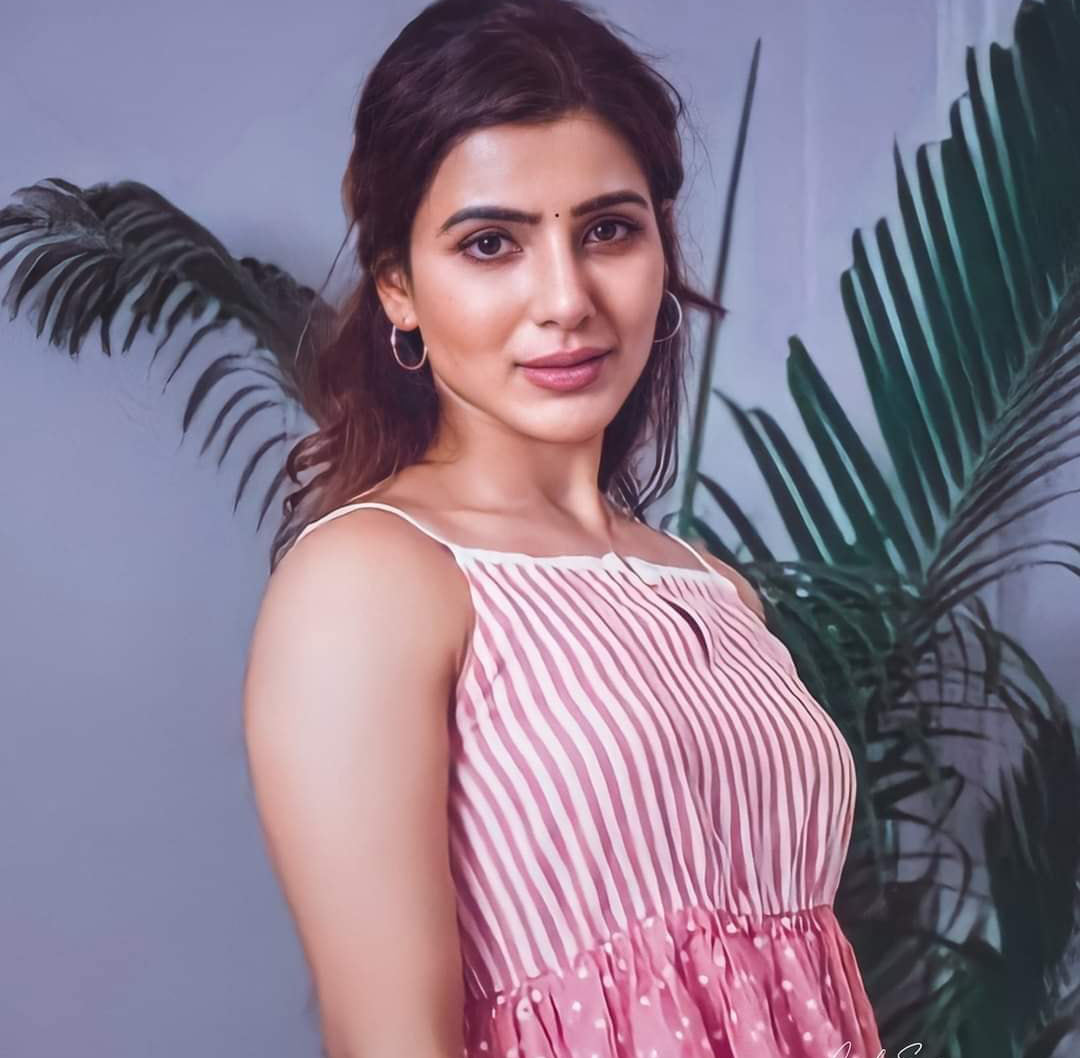 Samantha to create a sensation on Dasara