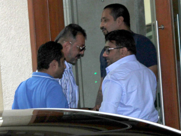 Sanjay Dutt Out on Parole for Daughter Nose Surgery 