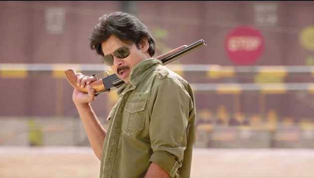 Sardaar Gabbar Singh's Hindi Teaser Lauded by Ram Charan