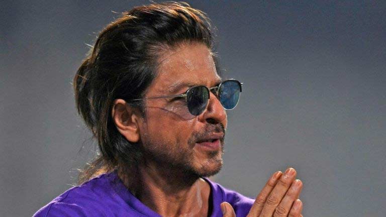 Shah Rukh Khan shifted to hospital
