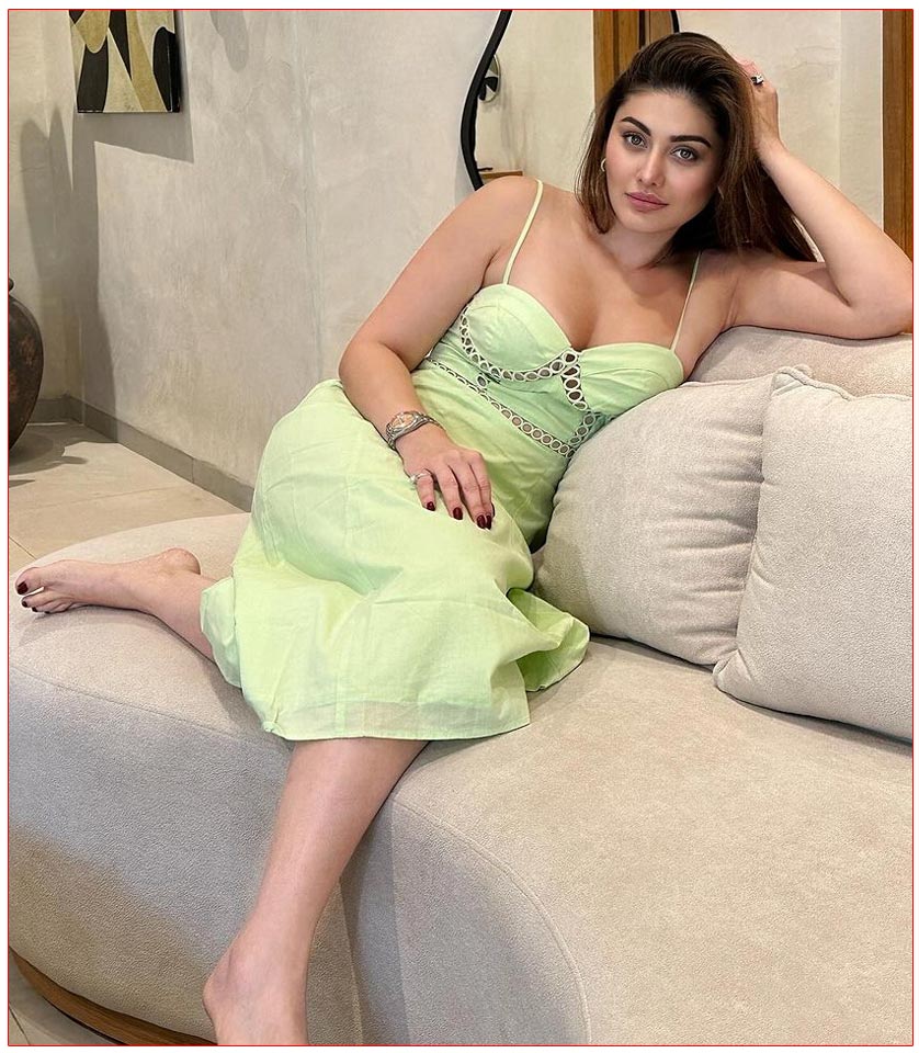 Shefali Jariwala mesmerizing in green mini dress