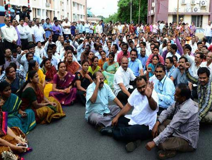 Shock! No Salaries to AP Employees Till Now!