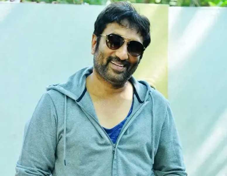 Srinu Vaitla Looking For Comeback