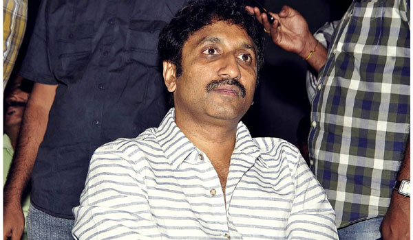 Srinu Vaitla Selling His Residential Property