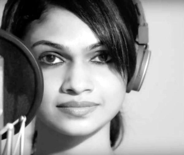 Suchitra Planning To Leave For London