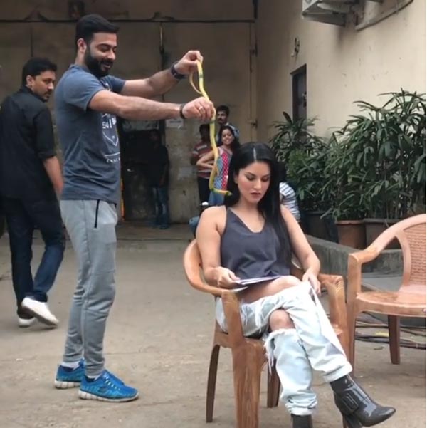 Sunny Leone Snake Prank