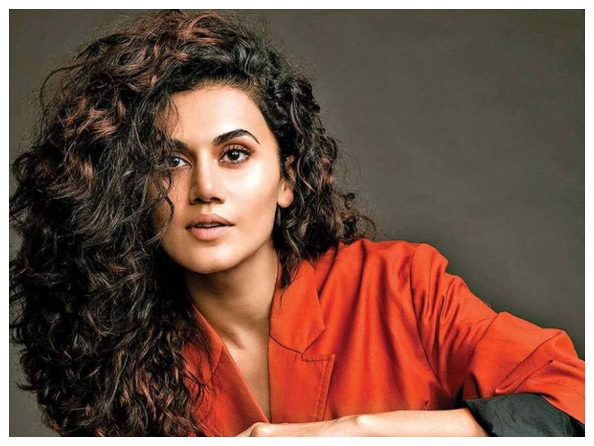 Taapsee 