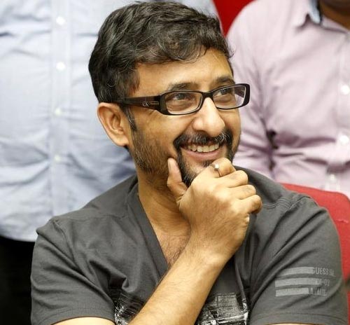 Teja Complaints On 'Srimanthudu' Also!