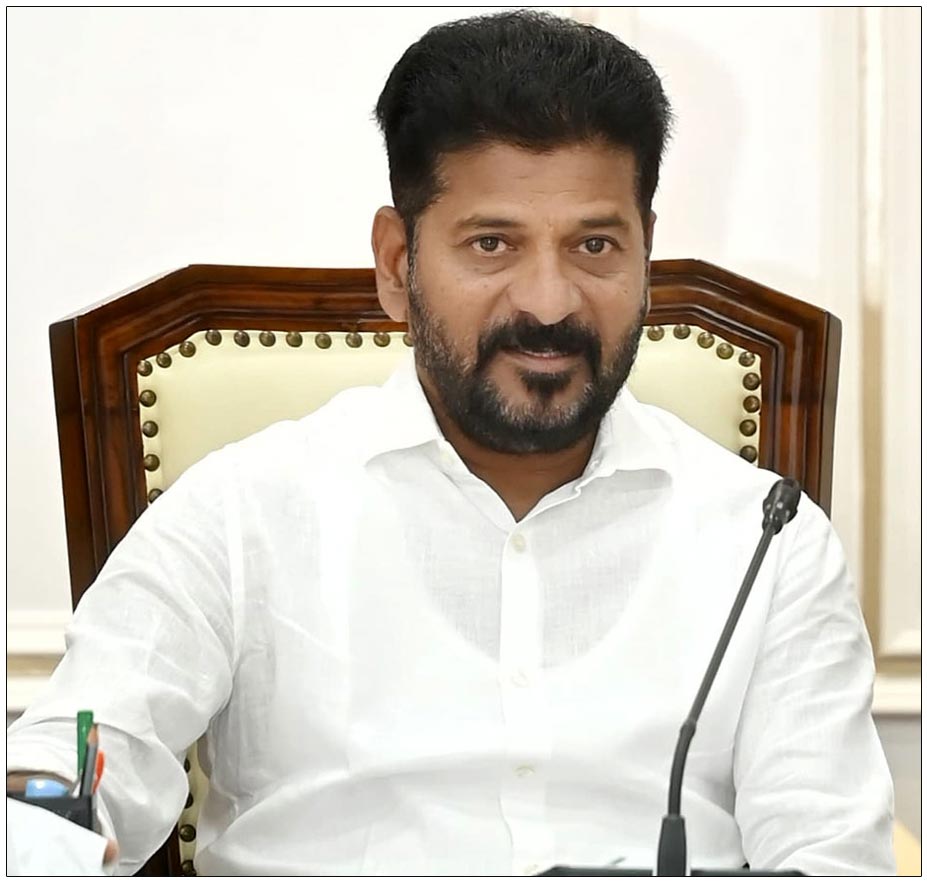  The Congress High Command gave a strong warning to Telangana CM Revanth Reddy