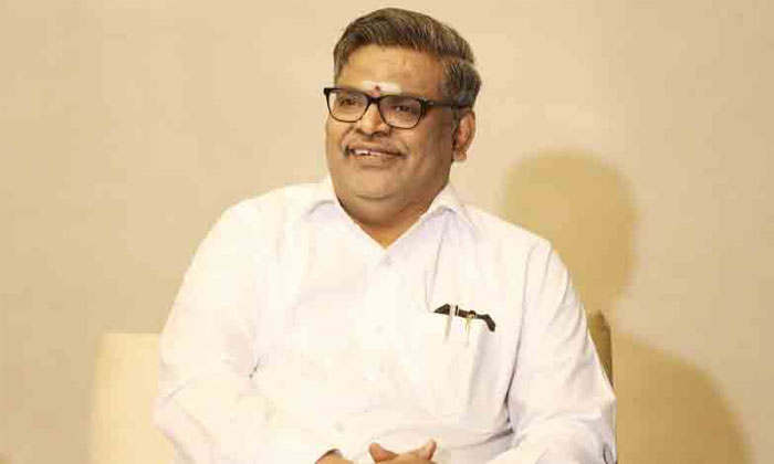 Tollywood mourn Sirivennela Seetharama Sastry's demise